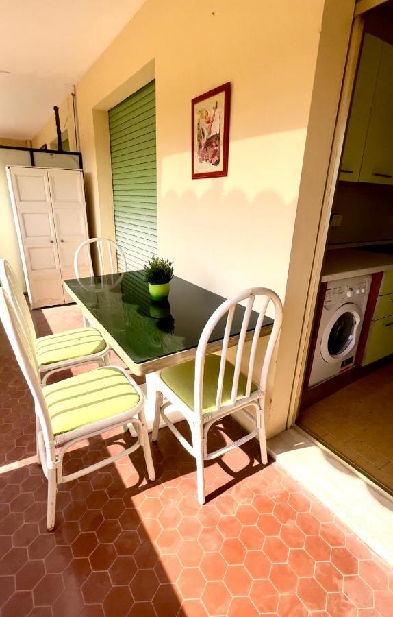 Casa Vacanze Lavanda Menton Exteriör bild